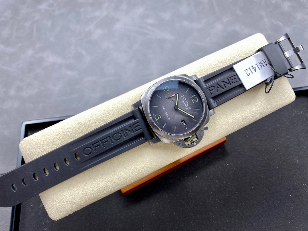 Panerai Focus on big factory goods