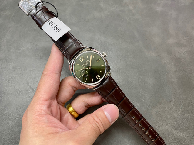 Panerai Focus on big factory goods