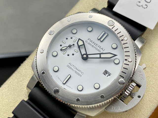 Panerai Focus on big factory goods