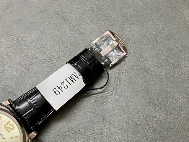 Panerai Focus on big factory goods
