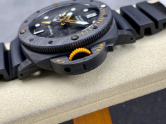 Panerai Focus on big factory goods