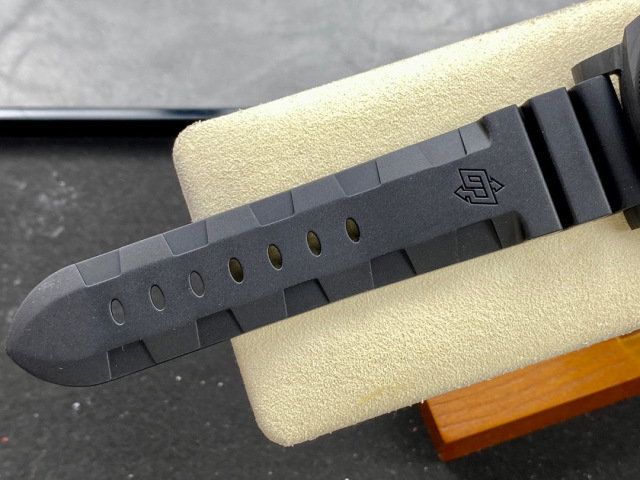 Panerai Focus on big factory goods