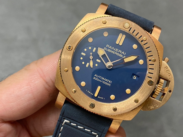 Panerai Fokus pada barangan kilang besar
