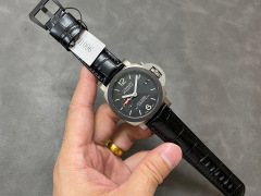 Panerai Focus on big factory goods