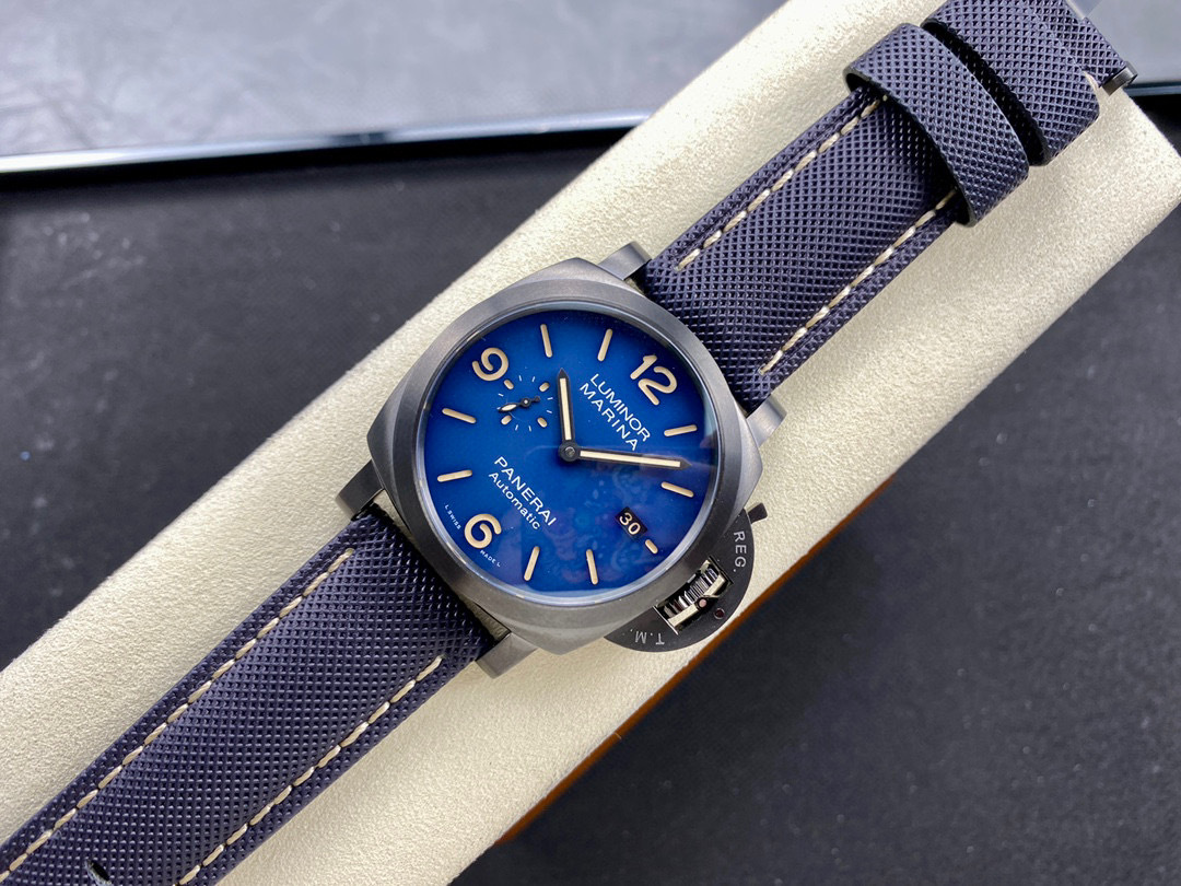 Panerai Focus on big factory goods