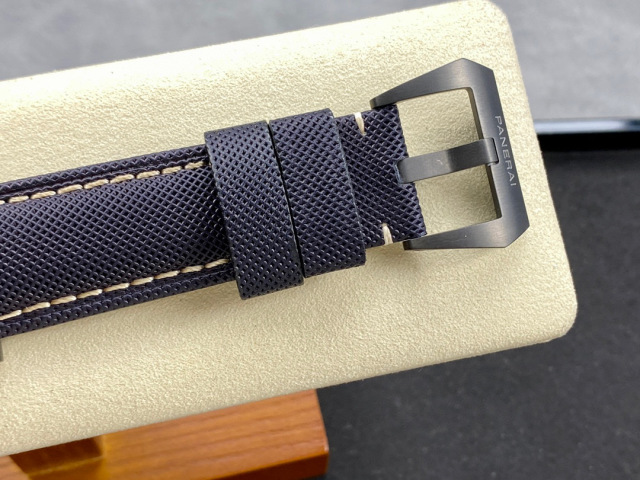 Panerai Focus on big factory goods