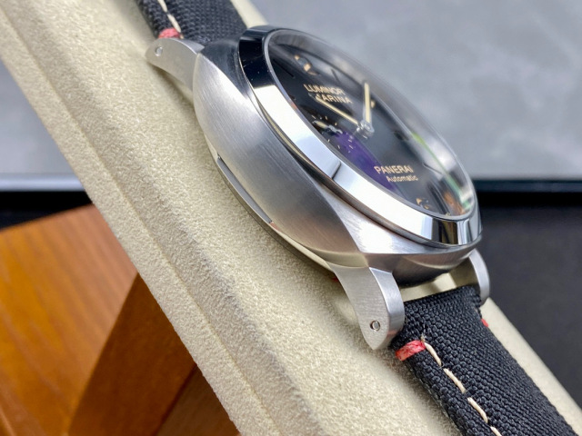 Panerai si concentra sui beni di grandi fabbriche