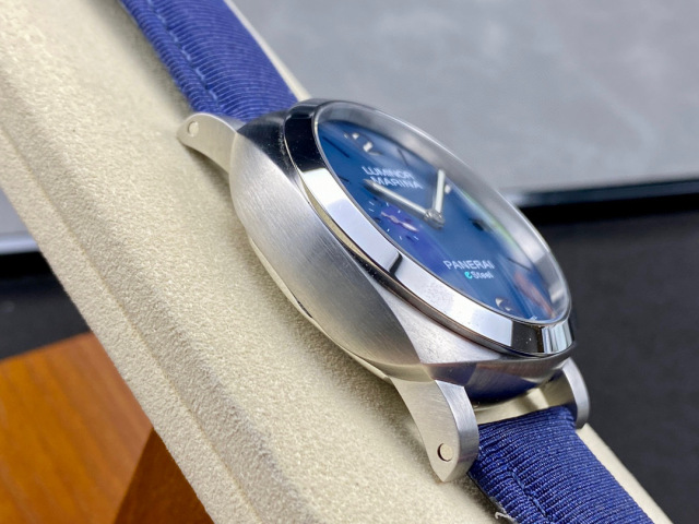 Panerai Focus on big factory goods