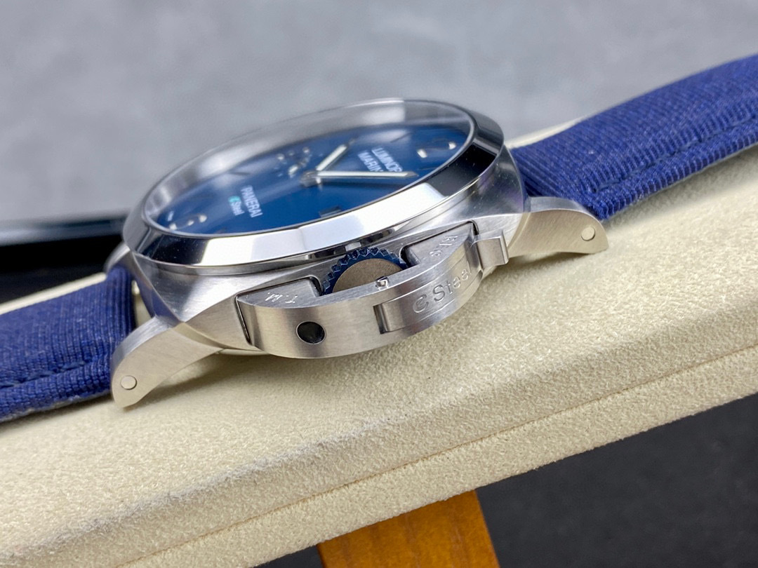 Panerai Focus on big factory goods