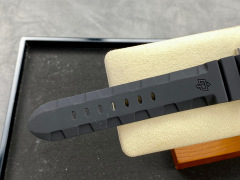 Panerai Focus on big factory goods