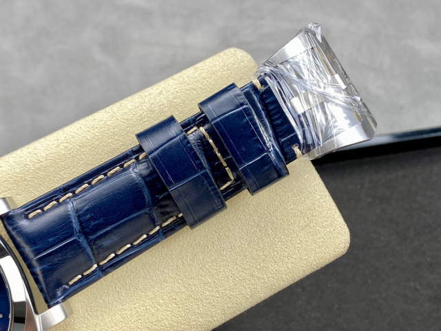 Panerai Focus on big factory goods