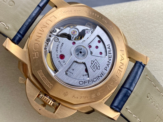 Panerai Focus on big factory goods