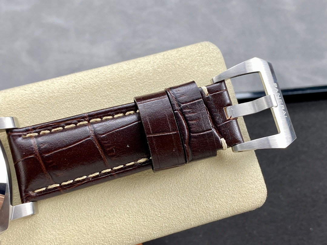 Panerai Focus on big factory goods
