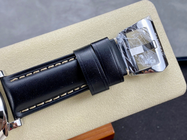Panerai Focus on big factory goods