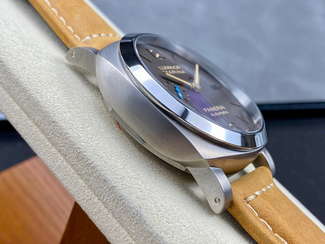 Panerai Focus on big factory goods