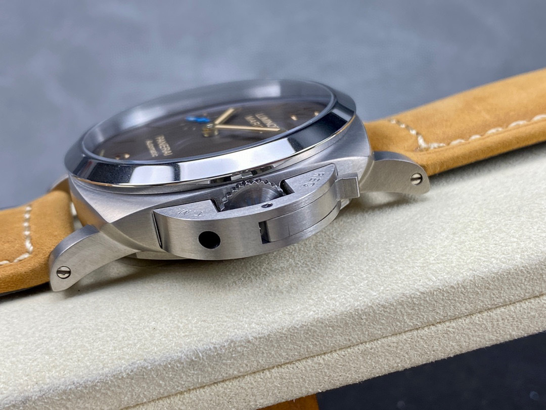 Panerai Focus on big factory goods