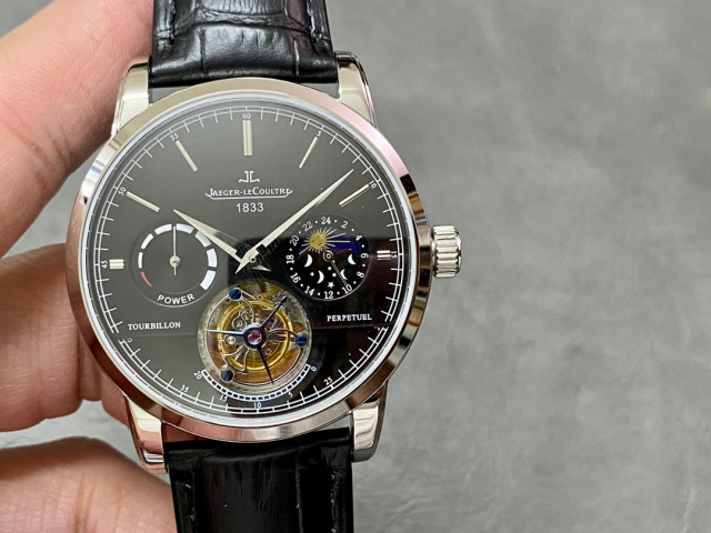 Jaeger-lecoultre Fokus pada barangan kilang besar