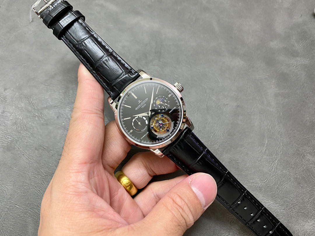 Jaeger-lecoultre Fokus pada barangan kilang besar