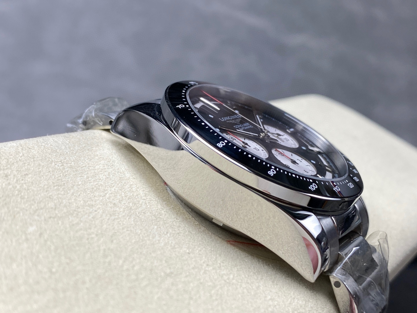 Longines Focus on big factory goods