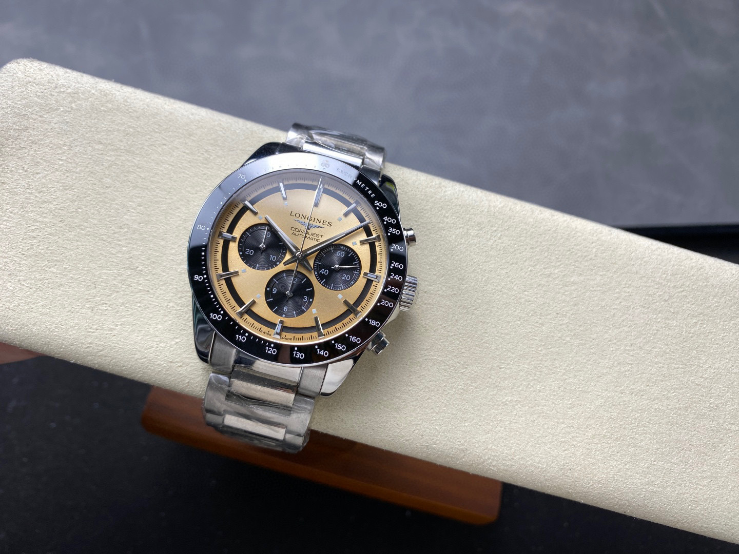 Longines Focus on big factory goods