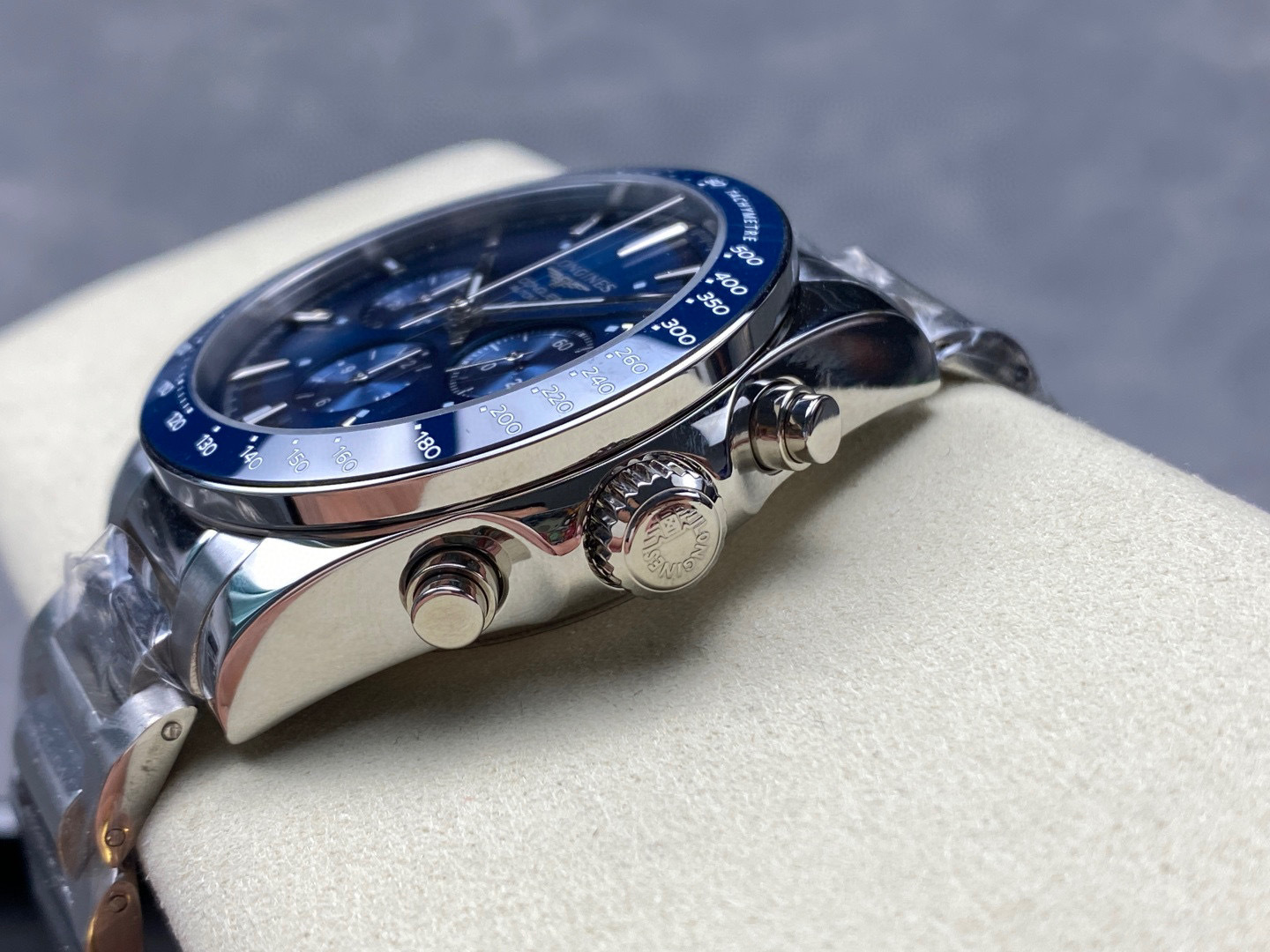 Longines Focus on big factory goods