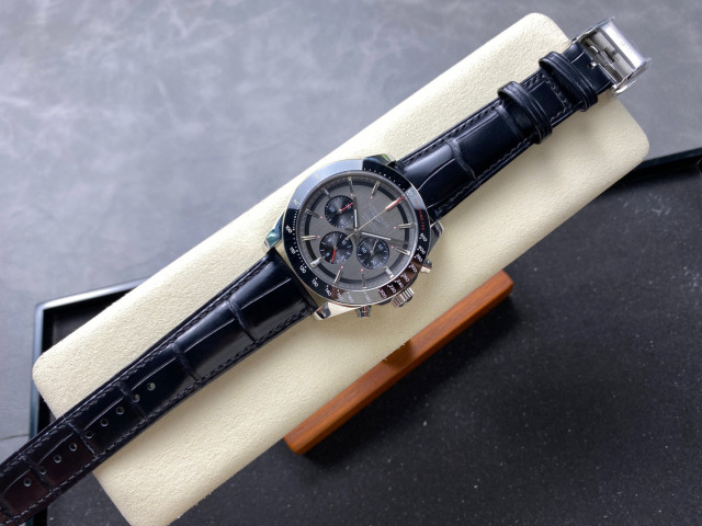 Longines Focus on big factory goods