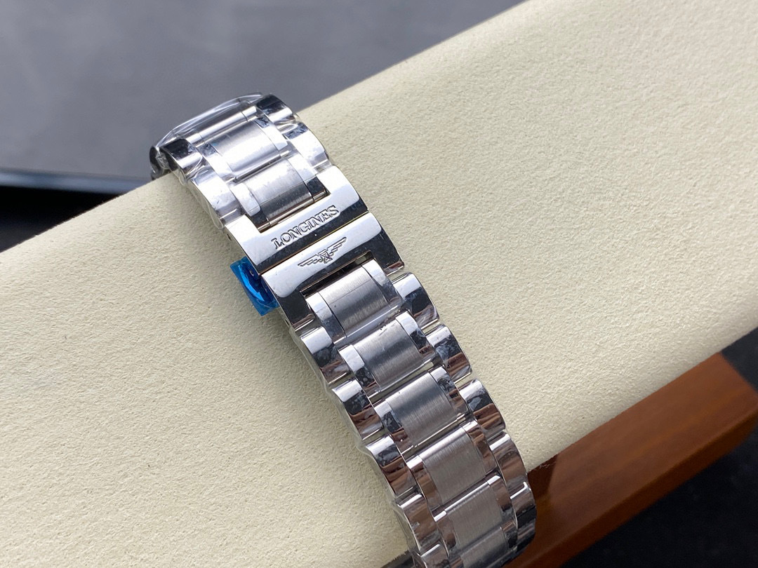 Longines Focus on big factory goods