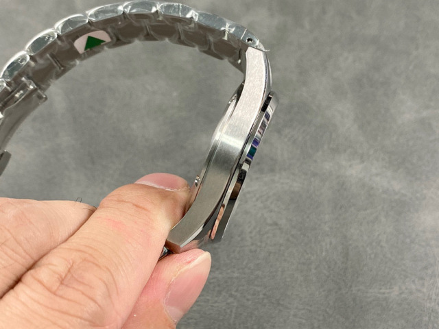 Longines Focus on big factory goods