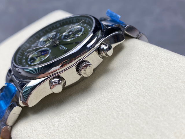 Longines Focus on big factory goods