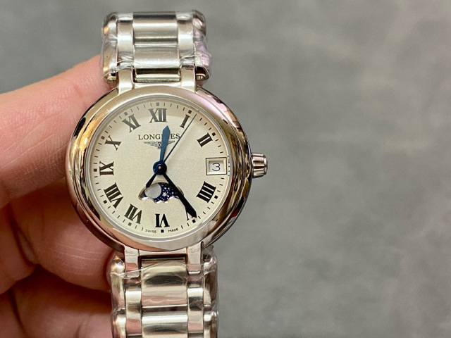 Longines Focus on big factory goods