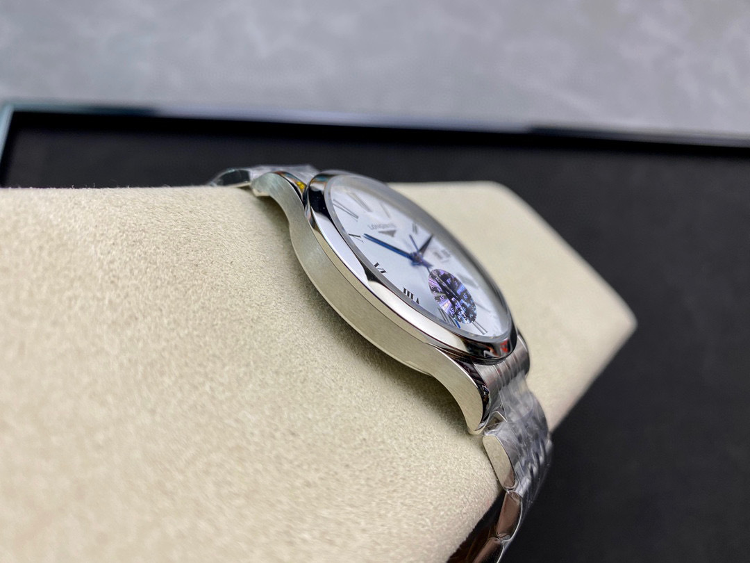 Longines Focus on big factory goods