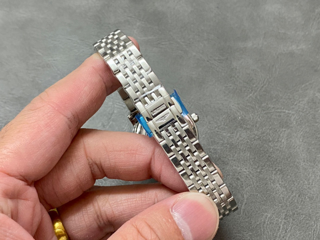 Longines Focus on big factory goods