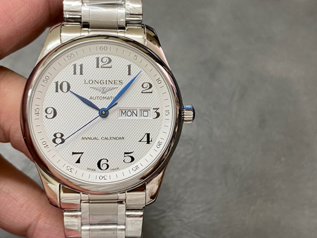 Longines Focus on big factory goods
