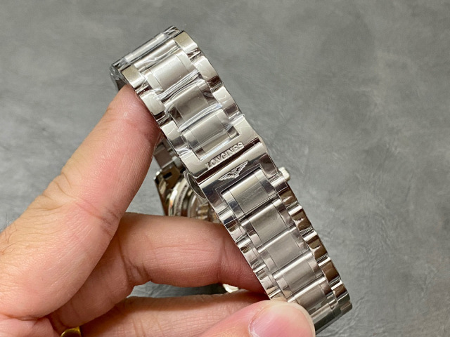Longines Focus on big factory goods