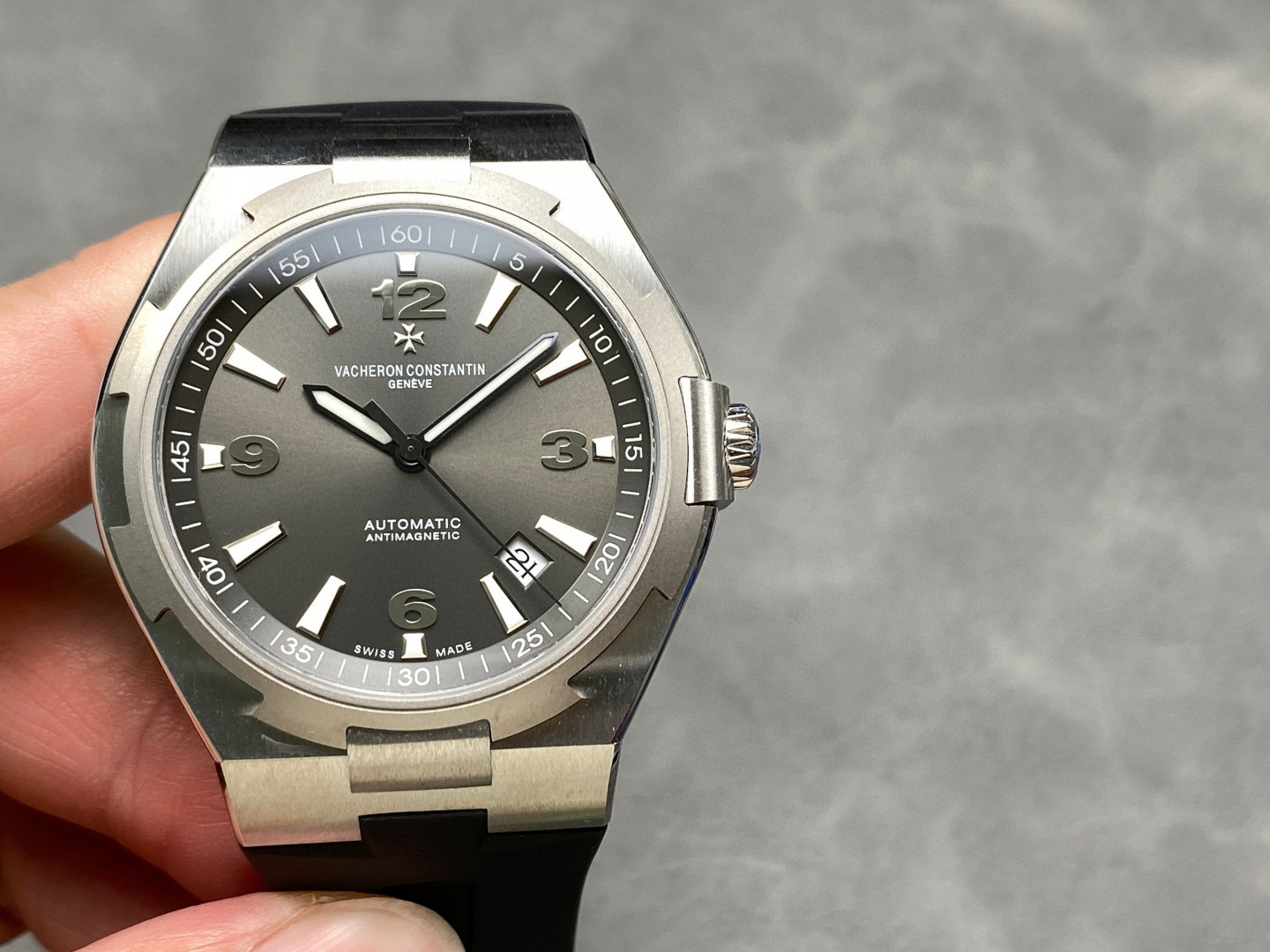 Vacheron Constantin Focus on big factory goods
