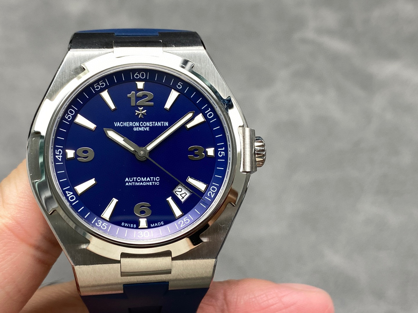 Vacheron Constantin Focus on big factory goods