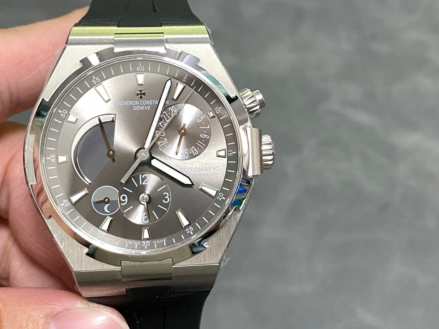 Vacheron Constantin Focus on big factory goods