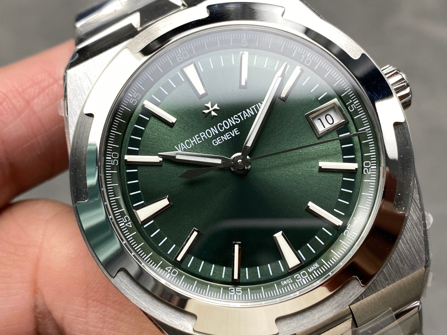 Vacheron Constantin Focus on big factory goods