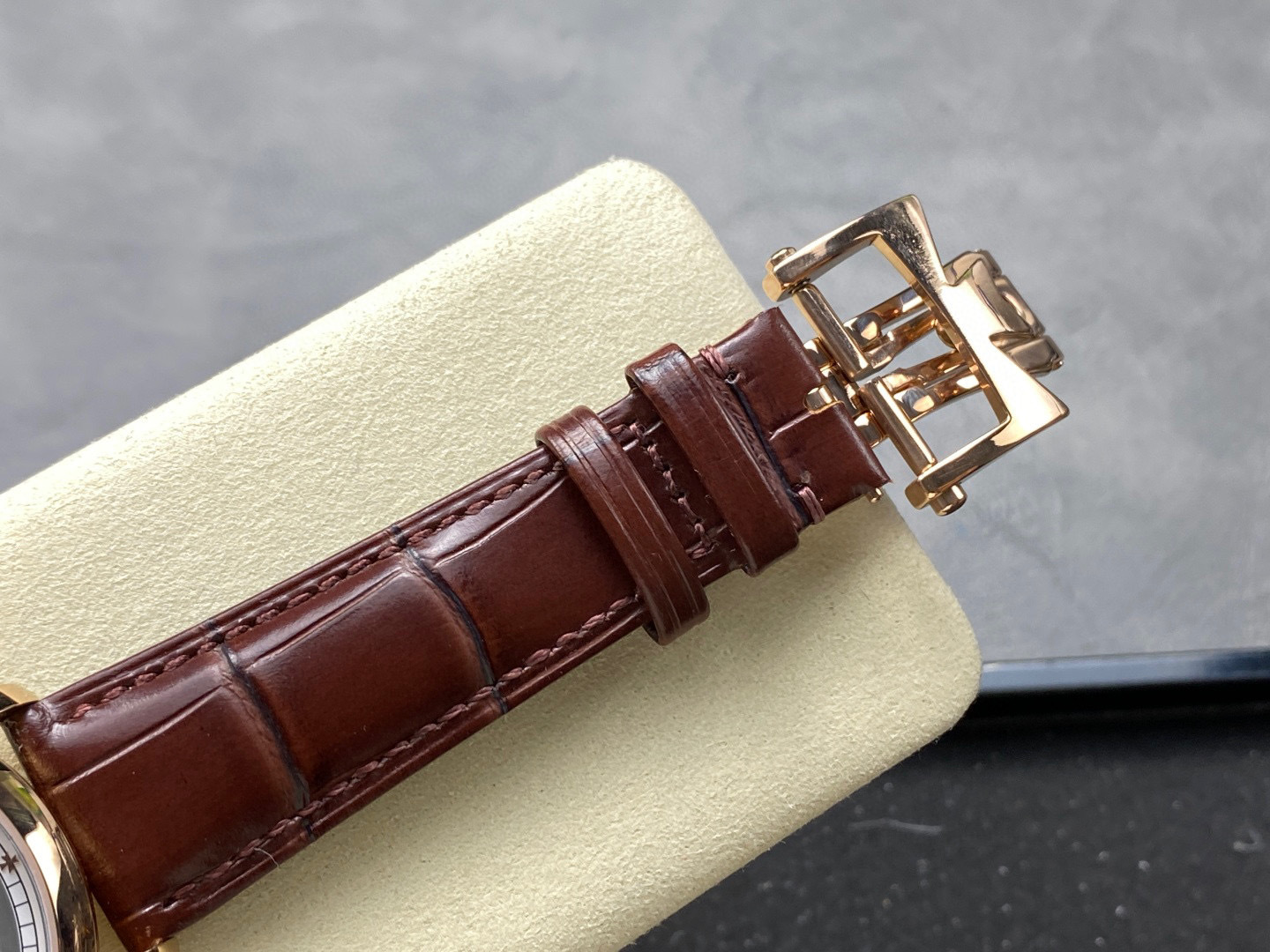 Vacheron Constantin Focus on big factory goods