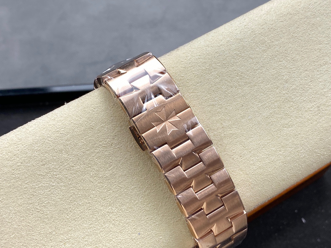 Vacheron Constantin Focus on big factory goods