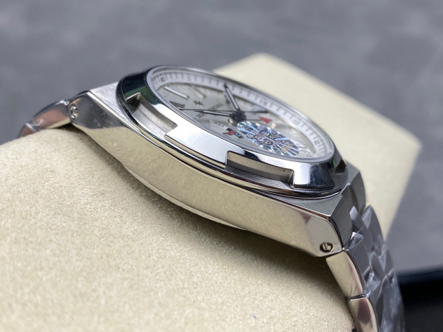 Vacheron Constantin Focus on big factory goods