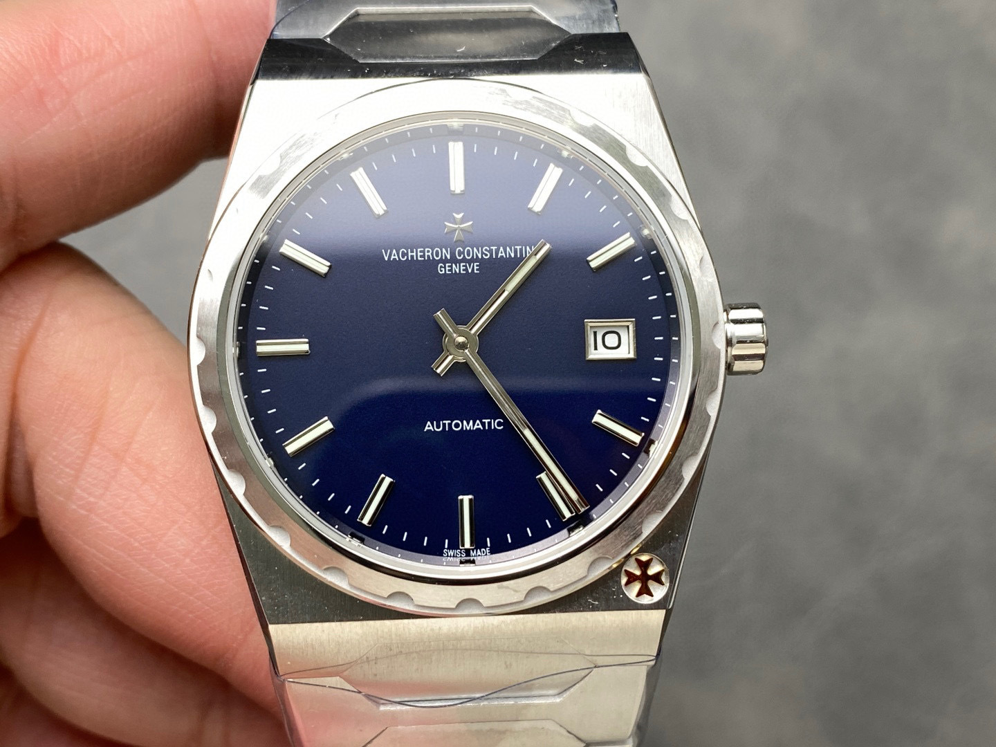 Vacheron Constantin Focus on big factory goods