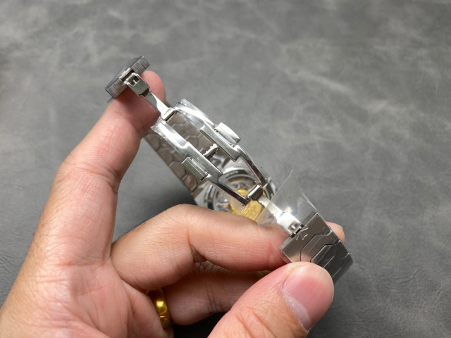 Vacheron Constantin Focus on big factory goods