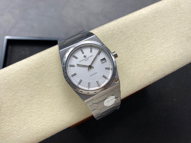 Vacheron Constantin Focus on big factory goods