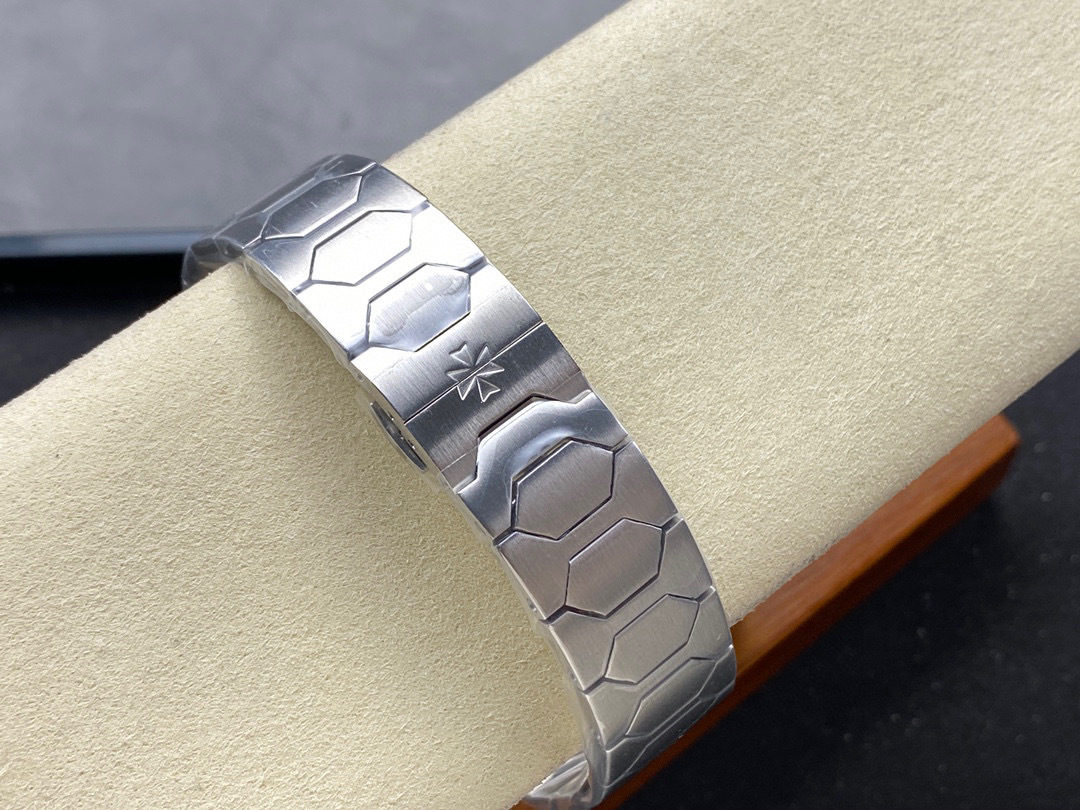 Vacheron Constantin Focus on big factory goods