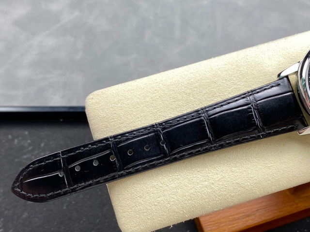 Vacheron Constantin Focus on big factory goods