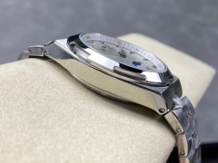 Vacheron Constantin Focus on big factory goods