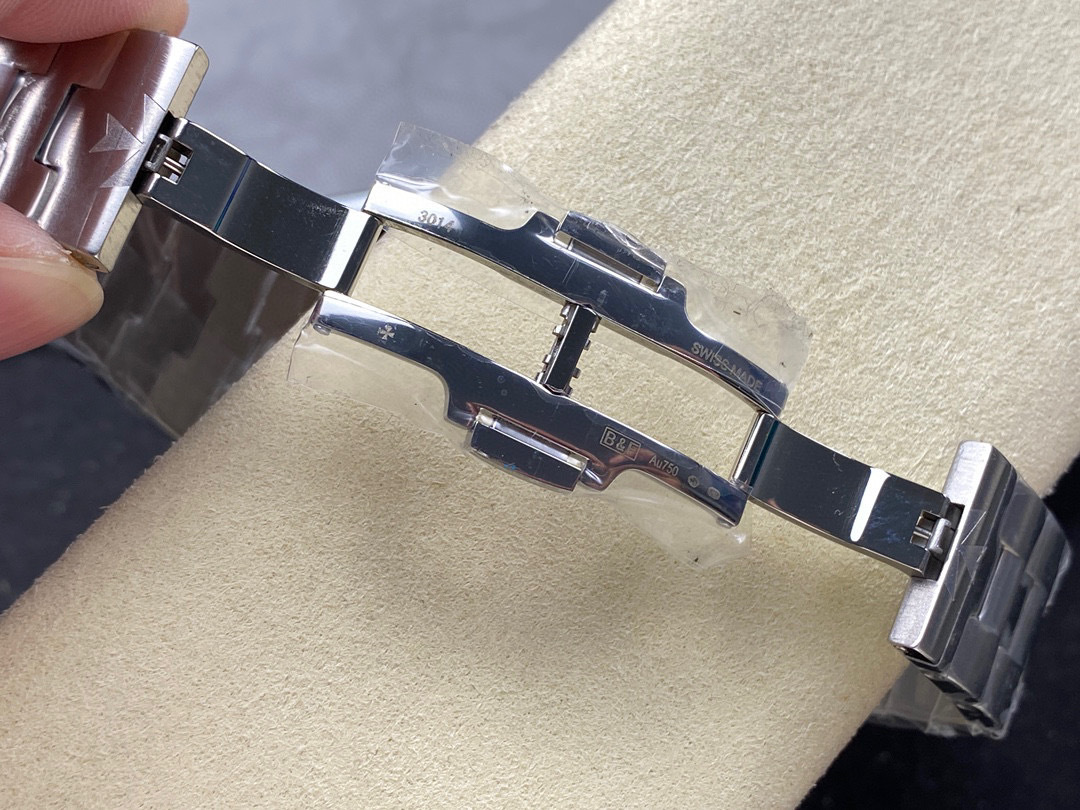 Vacheron Constantin Focus on big factory goods
