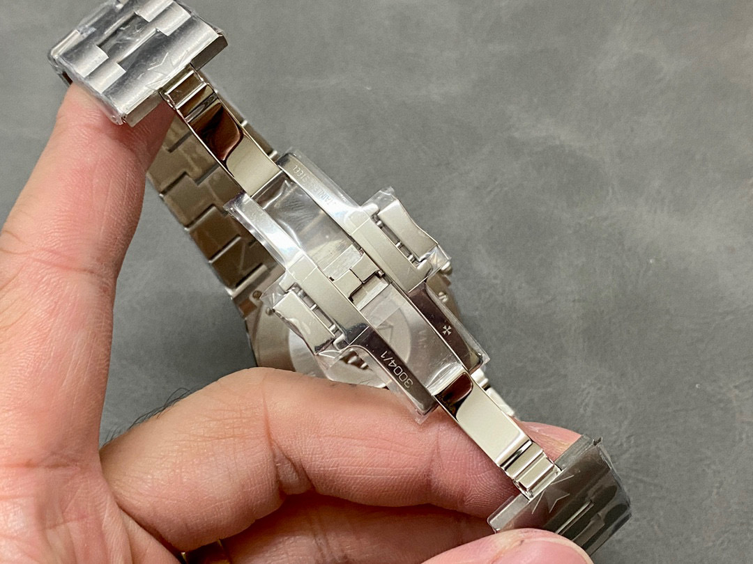 Vacheron Constantin Focus on big factory goods