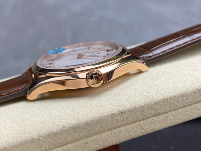 Vacheron Constantin Focus on big factory goods